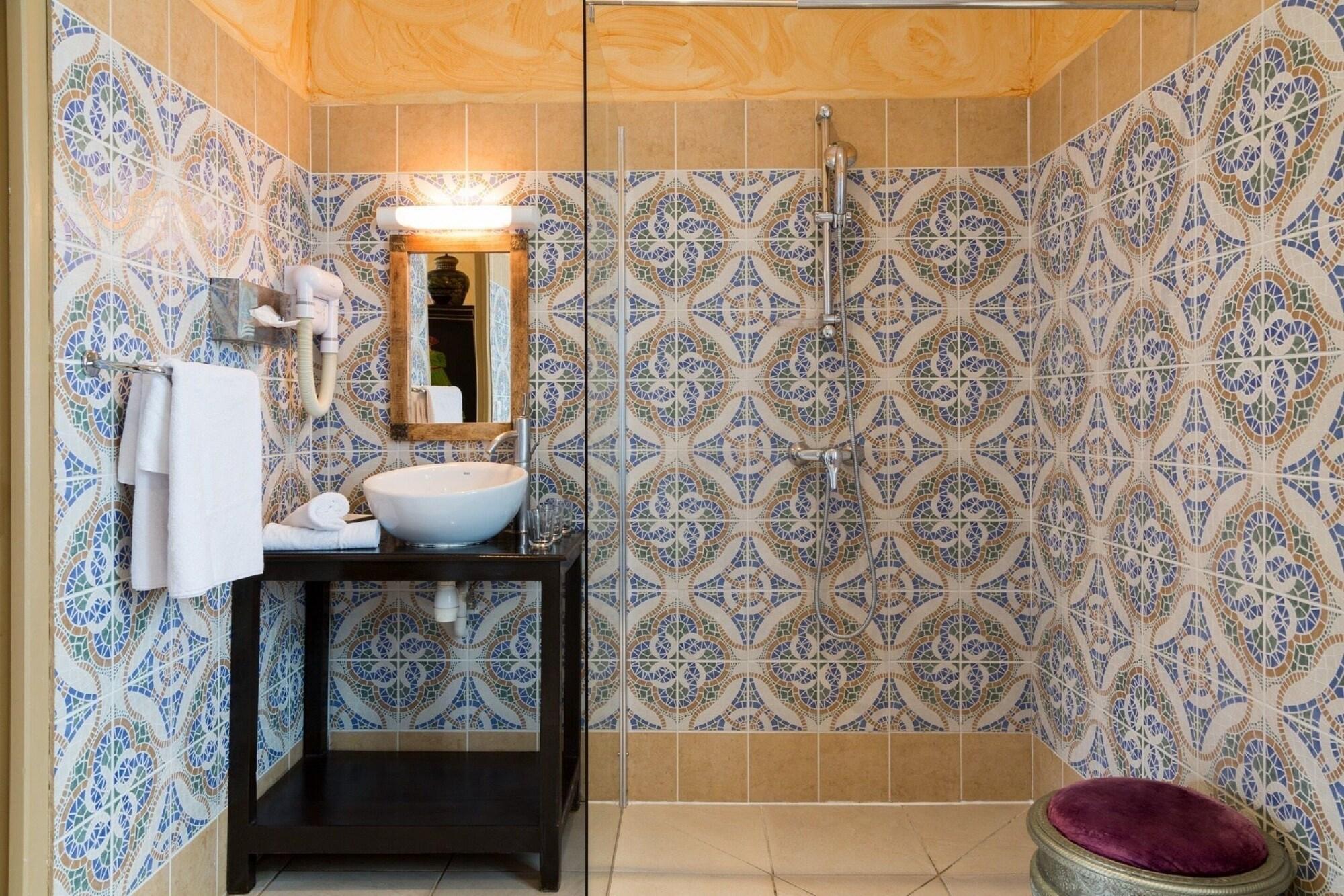 Relais Du Silence Domaine Des Thomeaux Мон Экстерьер фото